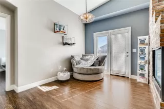 Photo #4: 2248295 Listing