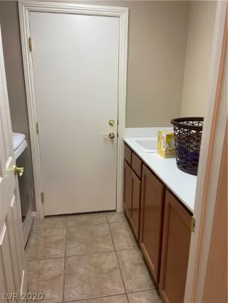 Photo #3: 2248304 Listing 