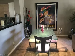 Photo #6: 2248317 Listing