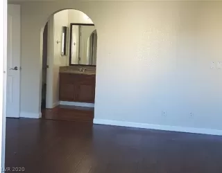 Photo #5: 2248319 Listing 