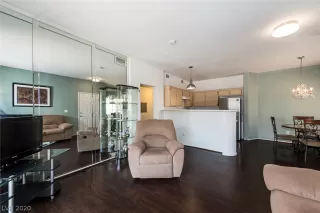 Photo #1: 2248359 Listing