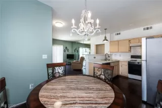 Photo #2: 2248359 Listing