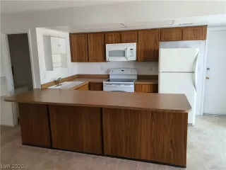 Photo #2: 2248366 Listing 