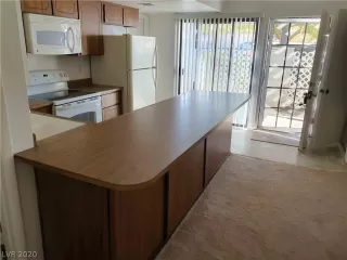 Photo #3: 2248366 Listing 