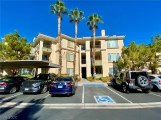 Photo #2: 2248372 Listing