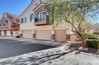 Photo #2: 2248406 Listing