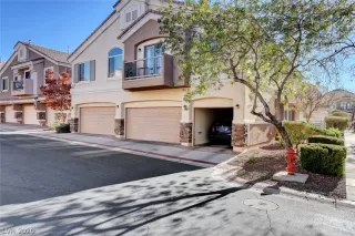 Photo #3: 2248406 Listing