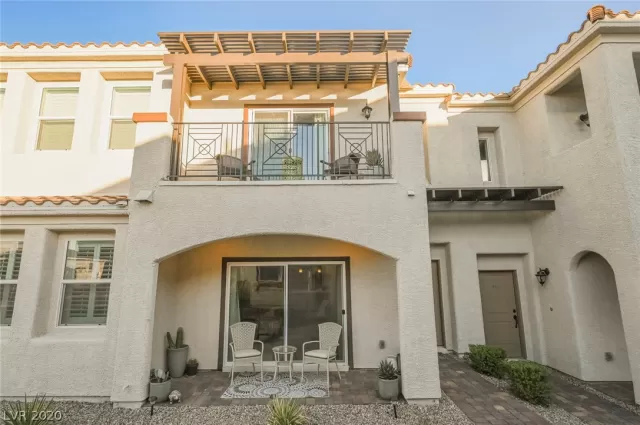 MLS: 2248523 Condo For Sale