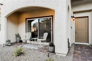 Photo #5: 2248523 Listing 