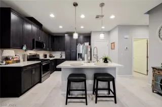 Photo #6: 2248523 Listing 