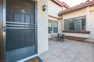 Photo #4: 2248579 Listing