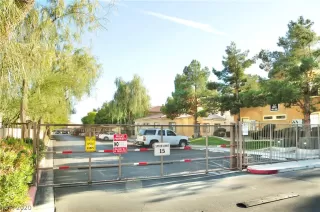 Photo #2: 2248625 Listing 