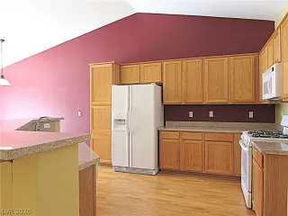 Photo #4: 2248647 Listing 