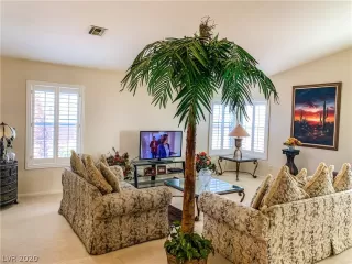 Photo #6: 2248649 Listing 