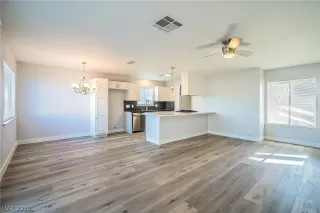 Photo #3: 2248661 Listing 