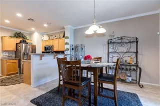 Photo #4: 2248663 Listing 