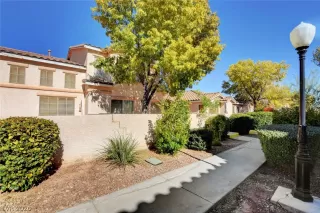 Photo #2: 2248694 Listing 