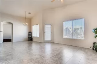 Photo #1: 2248770 Listing