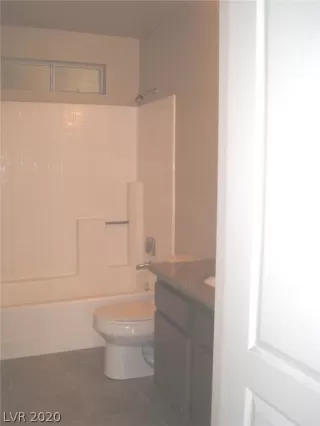 Photo #6: 2248785 Listing