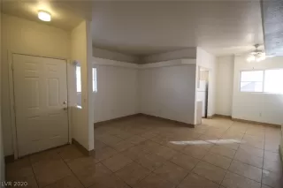 Photo #3: 2248808 Listing 