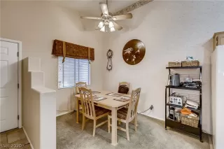 Photo #5: 2248818 Listing 