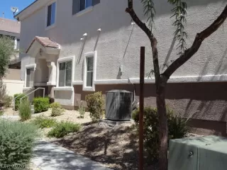 Photo #3: 2248917 Listing 