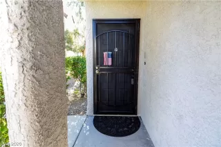 Photo #6: 2248942 Listing 