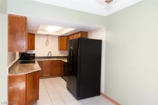 Photo #2: 2248980 Listing