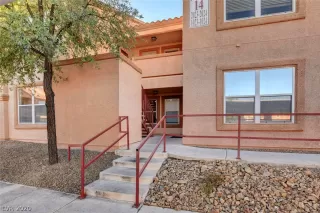 Photo #2: 2249058 Listing