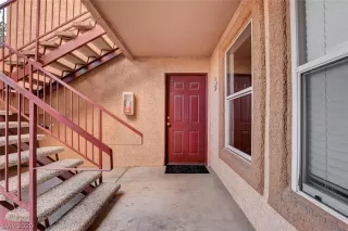 Photo #3: 2249058 Listing