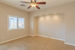 Photo #6: 2249087 Listing