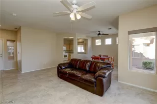 Photo #6: 2249093 Listing 