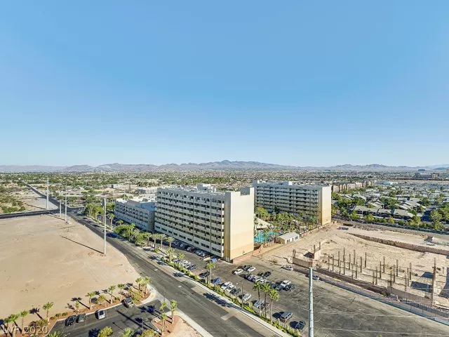 MLS: 2249136 Condo For Sale