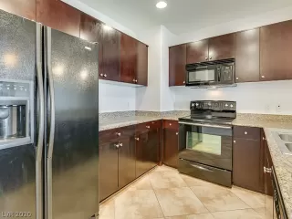 Photo #5: 2249136 Listing