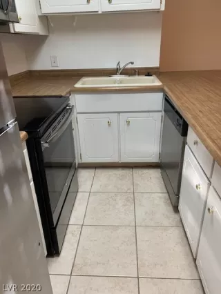 Photo #2: 2249164 Listing 