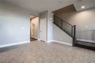 Photo #3: 2249196 Listing 