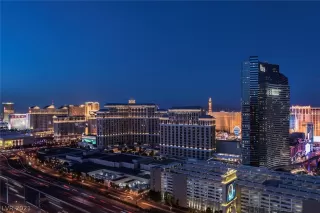 Photo #1: 2249201 Listing