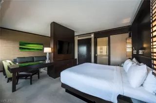 Photo #6: 2249201 Listing