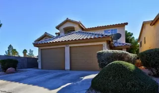 Photo #1: 2249203 Listing