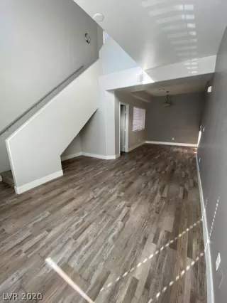 Photo #3: 2249212 Listing 