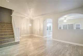 Photo #2: 2249216 Listing