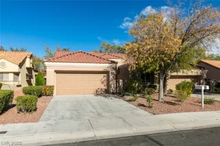 Photo #3: 2249290 Listing