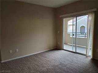 Photo #4: 2249301 Listing 