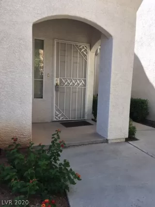 Photo #4: 2249307 Listing 