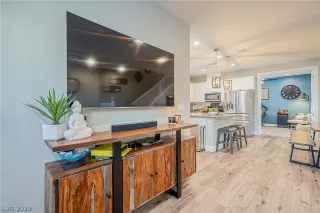 Photo #5: 2249342 Listing 