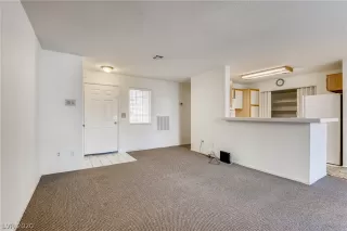 Photo #3: 2249345 Listing