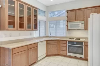 Photo #4: 2249362 Listing 