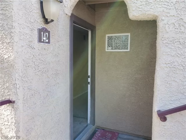 MLS: 2249384 Condo For Sale