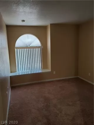 Photo #5: 2249384 Listing 