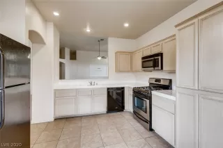 Photo #3: 2249385 Listing 